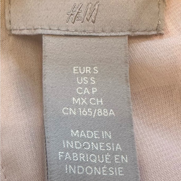 Ladies H&M blush pink a line pleated dress - Picture 5 of 5